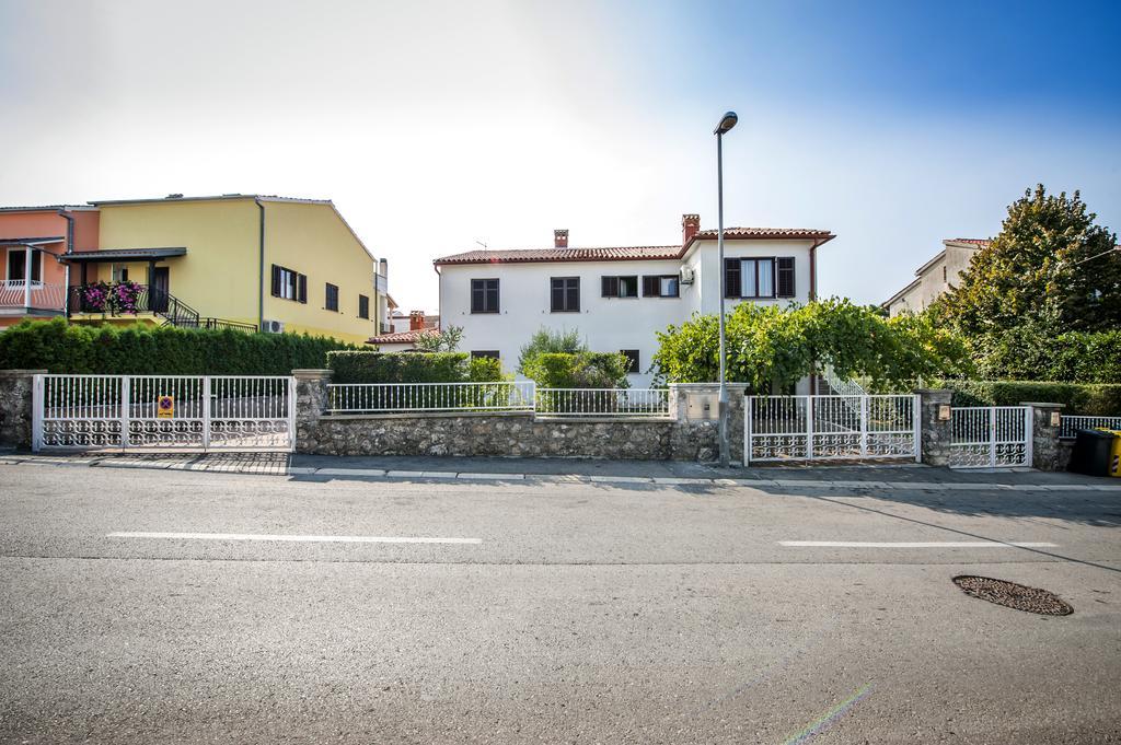 Apartments Carmelo Rovinj Exterior foto